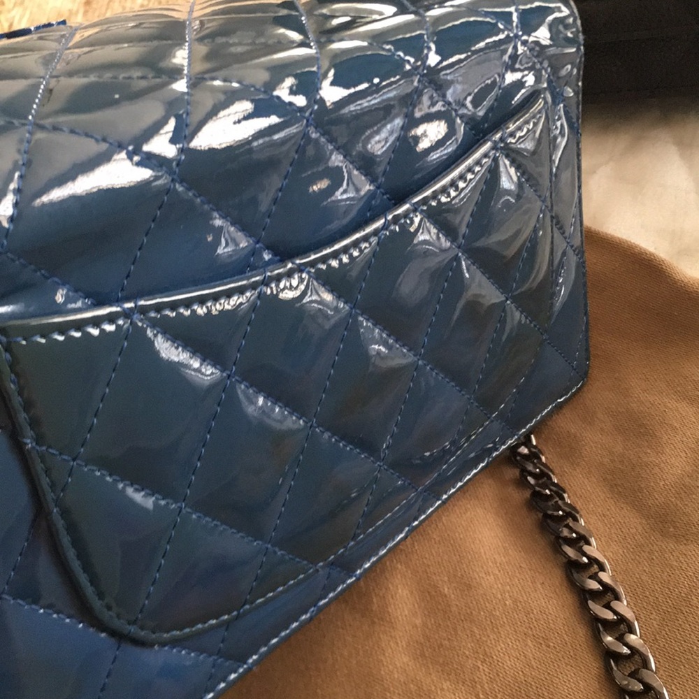 New Clearance! 🤯 Gorgeous Pretty 😍 Authentic Chanel wallet crossbody - Picture 6 of 12